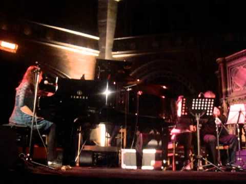 Rachel Zeffira - The Deserters (Live @ Union Chapel, London, 09/04/13)