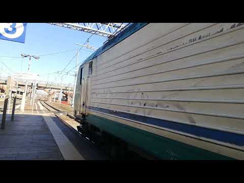 Sound treno E 464