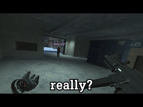 Random Pavlov Bullshittery (Counterstrike in Virtual Reality)