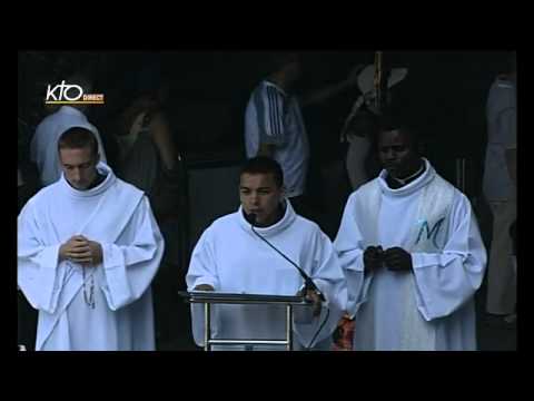 Chapelet à Lourdes