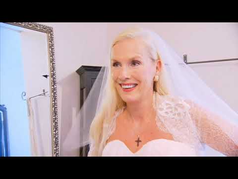 Gunilla köper Brudklänning - Svenska Hollywoodfruar (S7 Ep9)