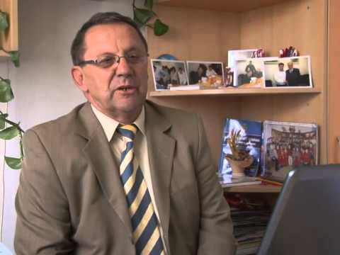 jurnal 18 09 2013 stalpeni ghiozdane   mihaela ivascu   int ion popa primar