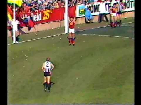 VFL 1984 R9 - Collingwood v Fitzroy