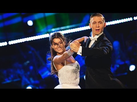 Bianca Ingrosso och Alexander Svanberg – Slowfox - Let’s Dance (TV4)