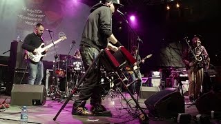 Bartozzi feat. Derrick McKenzie - Delivered LIVE 2014 video