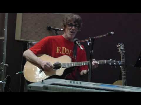 Mi elemento - Luis Alberto Spinetta (ensayo Vélez 2009)