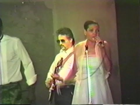 Pearl McKinnon & her Kodaks "Please Say You Want Me" Live - 1985