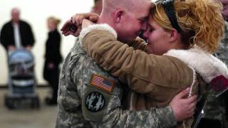 BONNIE RAITT &amp; DON HENLEY CAN LOVE STAND THE TEST.