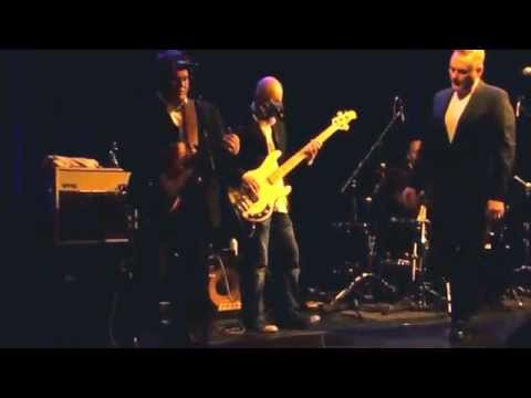 Nyrok Dolls: Kuka mitä hä?