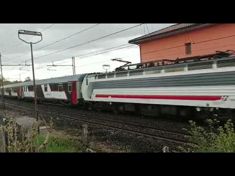 Treno TI EXP 14016/14017/14018 da Battipaglia a Ventimiglia, in transito a Ferentino-Supino