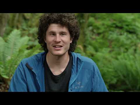 The Alpinist 2021 Marc and Hevy hula