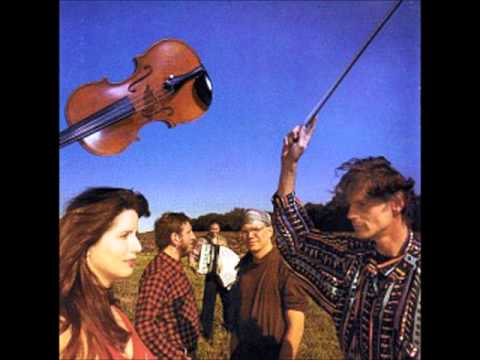 Café Noir - 01 - Helena - 1996 UCLA - FM