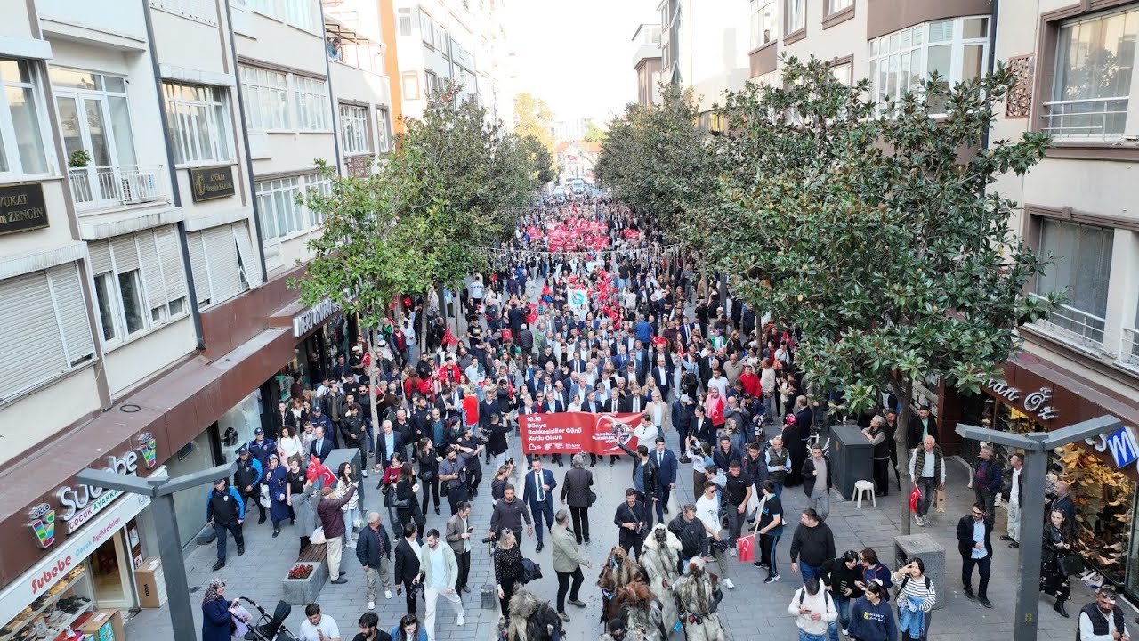 10.10’da Kuvayımilliye Ruhu Meydanlara Taşındı