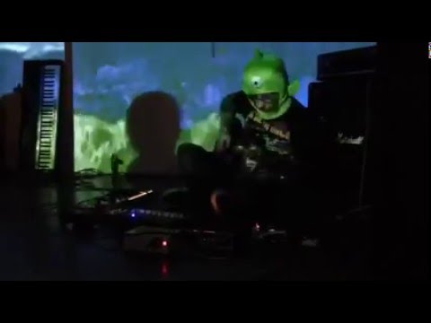 TALKING SLEEVE - Live, Colchester Waiting Room, 12/03/2016