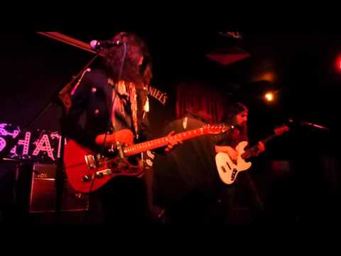 5 All Kings And Queens - Voodoo - Amersham Arms 1 - 11 - 2015