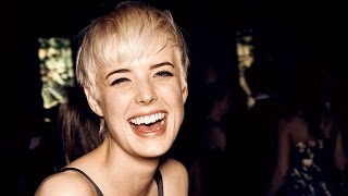 TOP MODEL AGYNESS DEYN BACKSTAGE Fall 2007 #TBT | MODTV