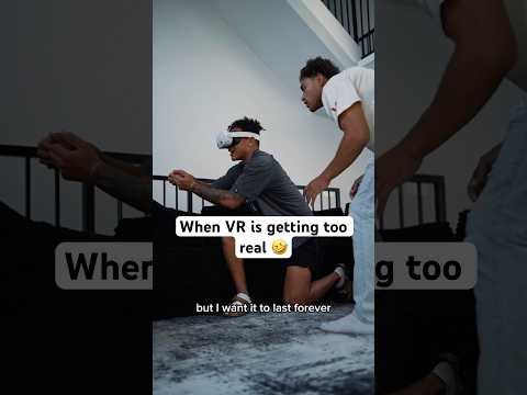 When virtual reality is getting too real‼️🤣 #comedyshorts #sketchcomedy #vr