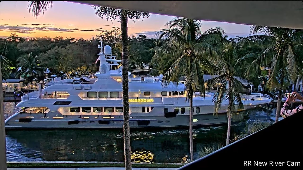Live webcam view of New River Yacht Waterway, Fort Lauderdale