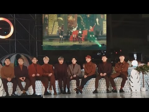 EXO (엑소) reaction to Black Pink (블랙핑크) @Melon Music Awards 2016 (Fancam Version)