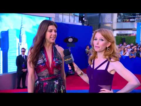 download lagu mp3 mp4 Marisa Tomei Et, download lagu Marisa Tomei Et gratis, unduh video klip Marisa Tomei Et