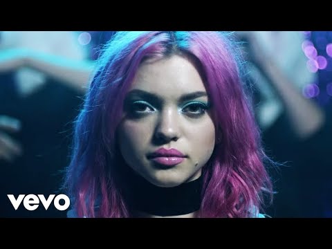 Hey Violet - Guys My Age (Official Video)