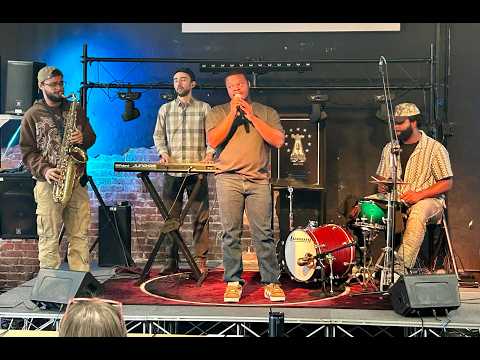 Jomogi performs Hot Block for "Community Roots"