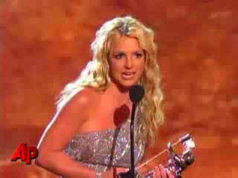 download lagu mp3 mp4 Britney Spears Vma 2008, download lagu Britney Spears Vma 2008 gratis, unduh video klip Britney Spears Vma 2008