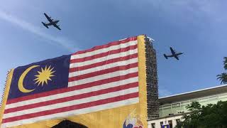 Download lagu Putrajaya bergegar dengan deruman pesawat TUDM mp3
