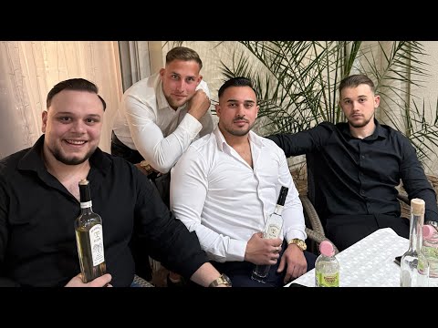 Balogh Trio Joci - Ádám Máté küldi a Testvéreinek Valentin napra .