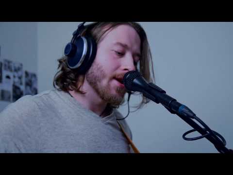 The Shookies - The Shookies - Lonely and Weak (apartment session)