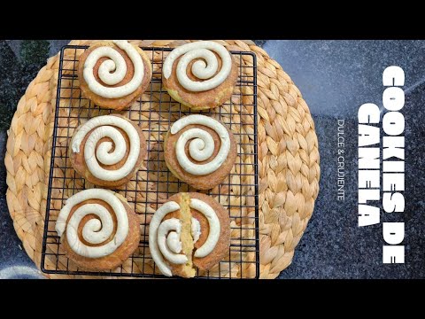 Crumbl cookies de rol de canela