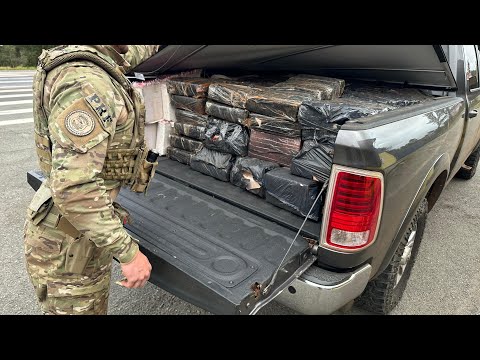 VÍDEO Após perseguição, PRF apreende mais de uma tonelada de maconha em Porto Amazonas PR