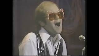 Elton John BBC  Ticking Grimsby 1974
