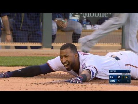 Nunez hits leadoff inside-the-park homer