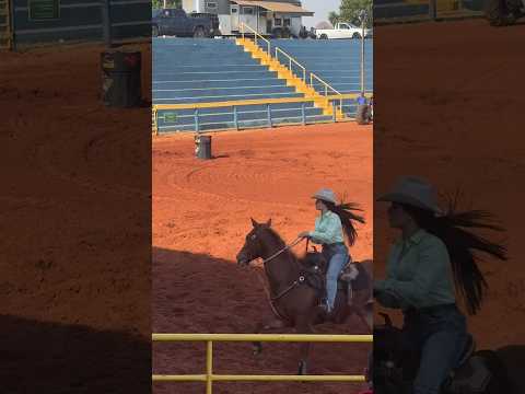 Beatriz Sanches Flying in Santo Inácio! 🚀🐎 #cowgirl