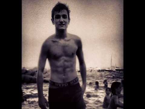 Mikel Iglesias Gonzalez te queremos