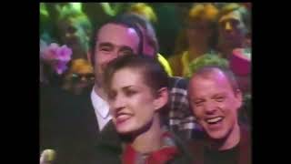 Bananarama - Band Aid - Do they know it&#39;s Christmas 1984 - Top of The Pops