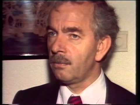 1987-1988 1988-05-08 speelronde 34 PEC Zwolle'82 - Volendam 0-0 (BVD / Marten Eibrink)