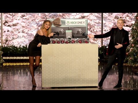 クリッシー・テイゲンとエレン、観客にバケットリストの旅をプレゼント (Chrissy Teigen and Ellen Gift the Audience A Bucket List Trip)
