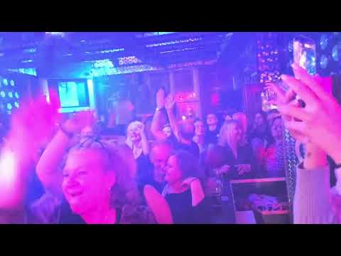 TimeOut - Jump (Live at Okie Dokie)