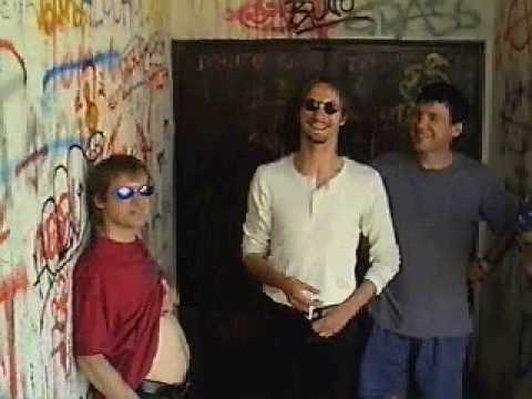 Psihomodo Pop - BUG Uvod