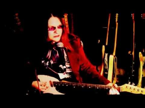 Thumbnail for Lisa King- Mocking Bird Girl- Scott Weiland (Alt. Vers.) by Scott Weiland