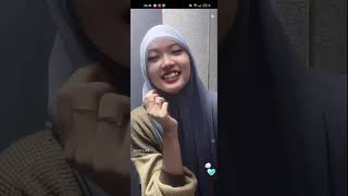 Download lagu Amel jilbob!! Kerudungnya sampe basah-bigo live mp3 Download lagu Amel jilbob!! Kerudungnya sampe basah-bigo live mp3