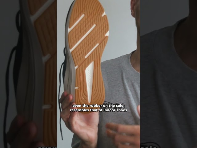 Vídeo relacionado con Under Armour HOVR Sonic 7, Zapatillas Hombre, (101) Halo Gray/White/Mod Gray, 42 EU