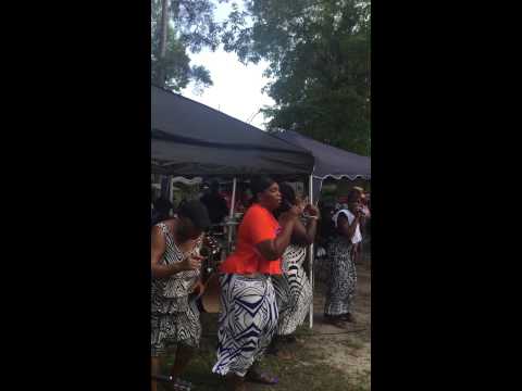 Evang.Mary Brown & The Spiritual Singers --Whats the matter jesus