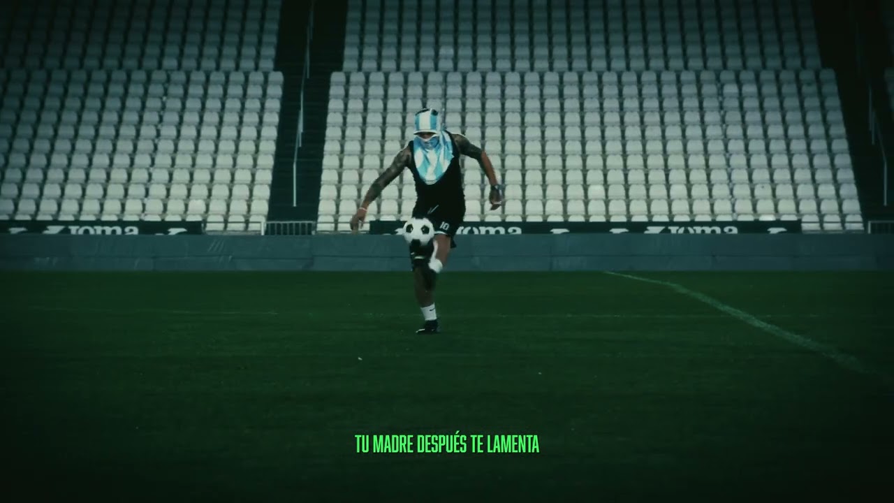 JC REYES - LA MANO DE DIOS