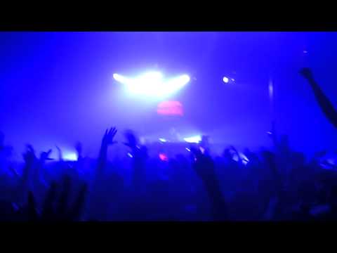 Axwell @ Webster Hall 11/20/10 (Avicii's Bromance)