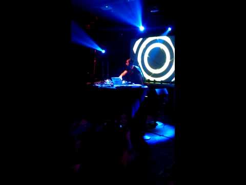 Antoine Tz  @ Badaboum Paris 2