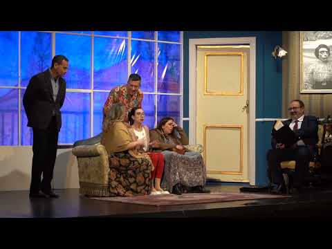 Compagnia Teatrale Jonica - Una parente di troppo