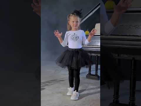 Лонгслів Герда білий Happy Boo